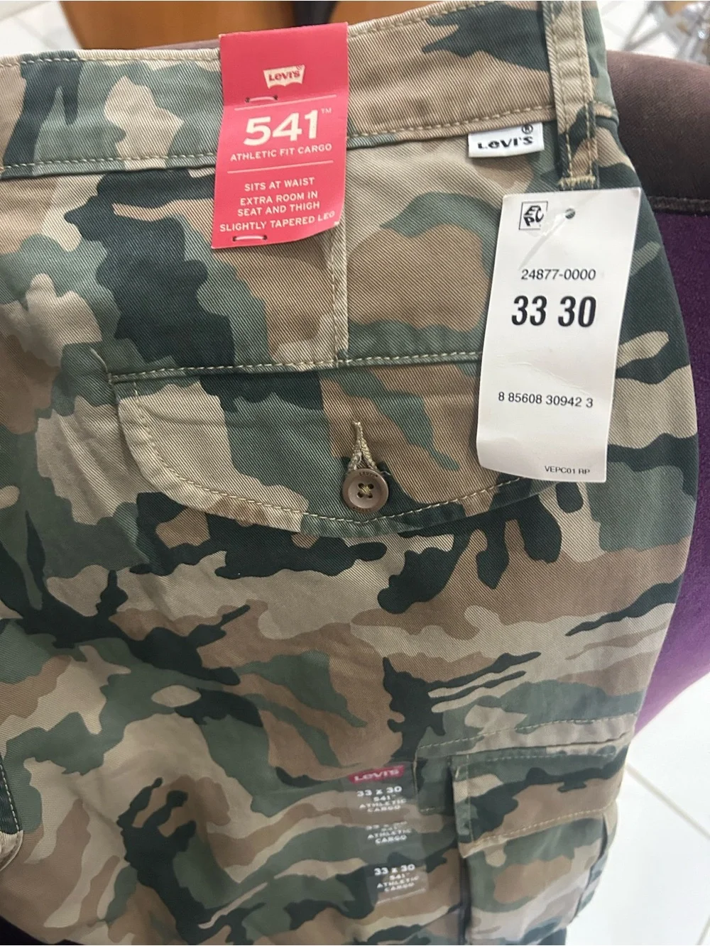 Levi's Men's Camouflage Cargo Jeans - Green & Tan